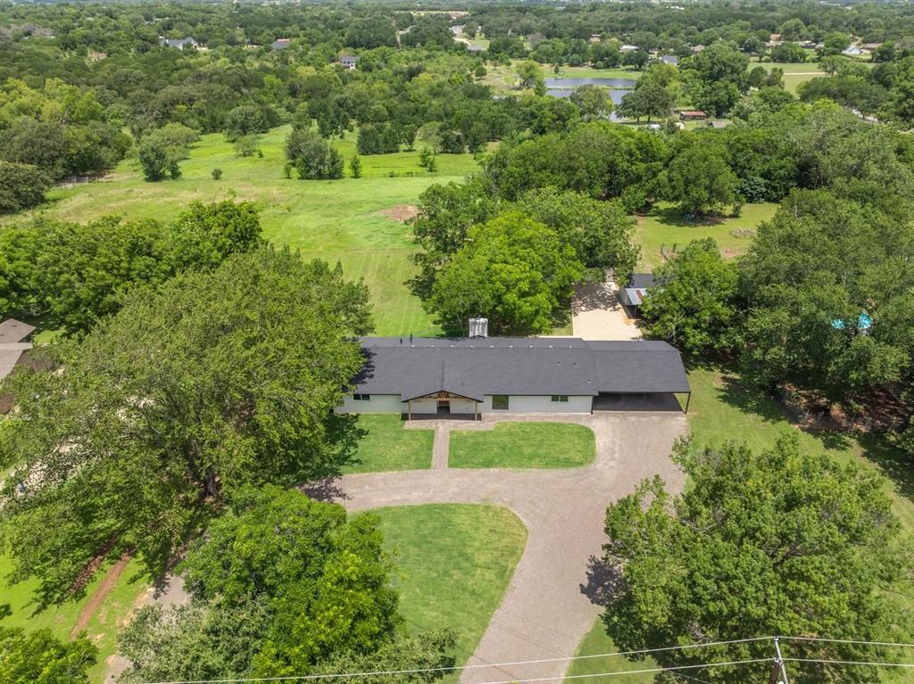 616 E Moonlight Drive Property Photo 4