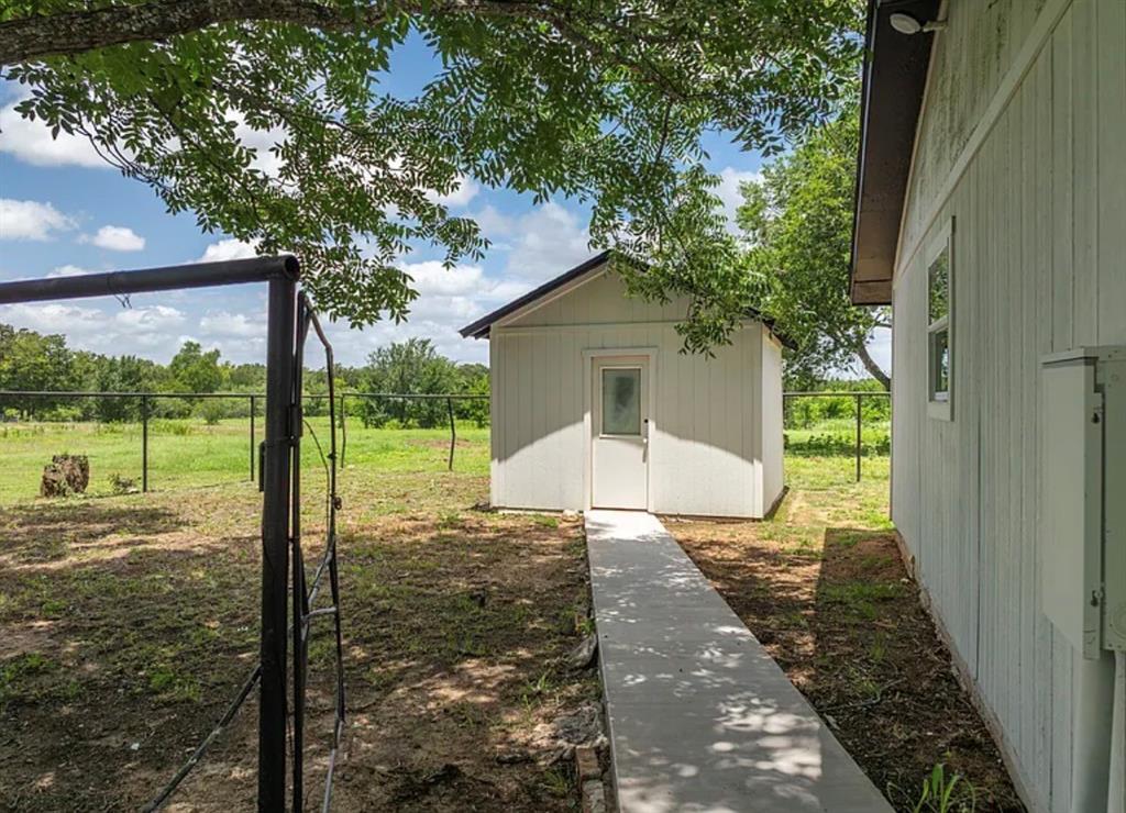 616 E Moonlight Drive Property Photo 35