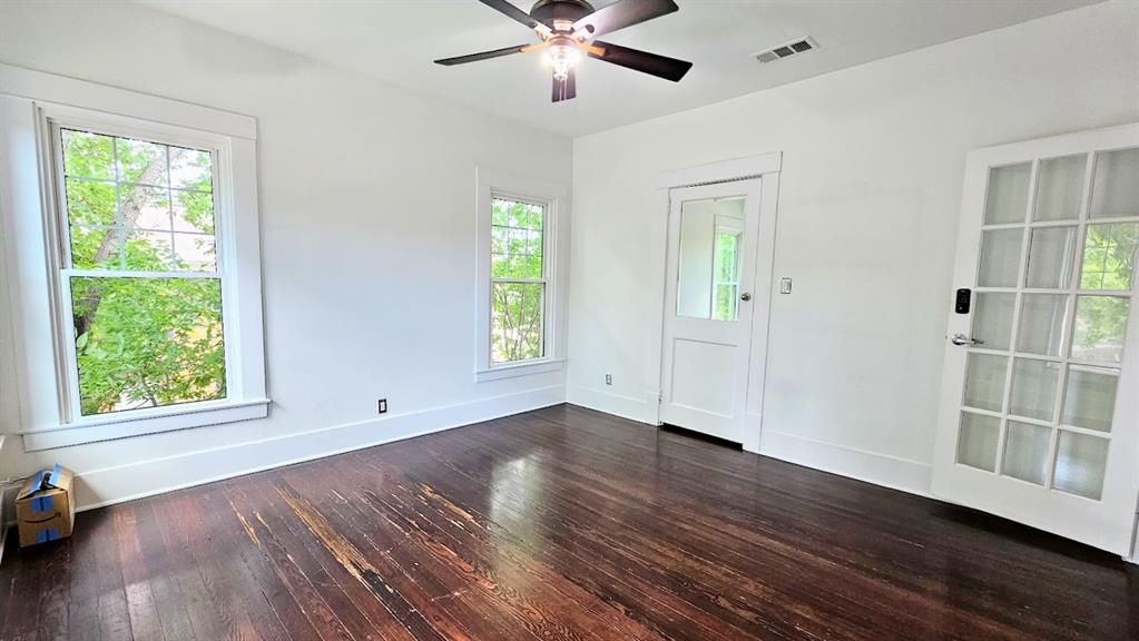 5126 Columbia Avenue Property Photo 27