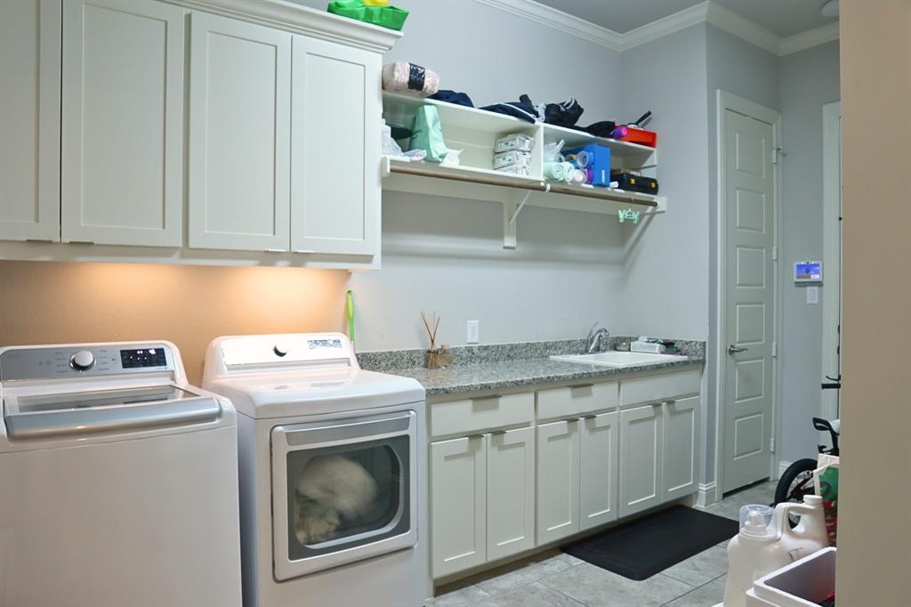 880 Saint Peter Lane Property Photo 12