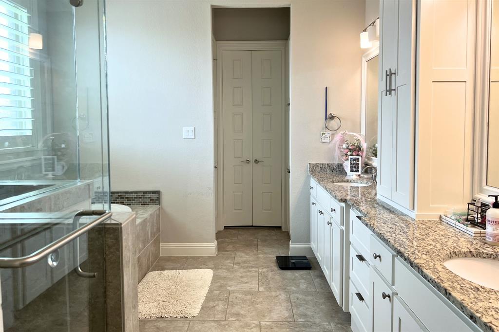 880 Saint Peter Lane Property Photo 15