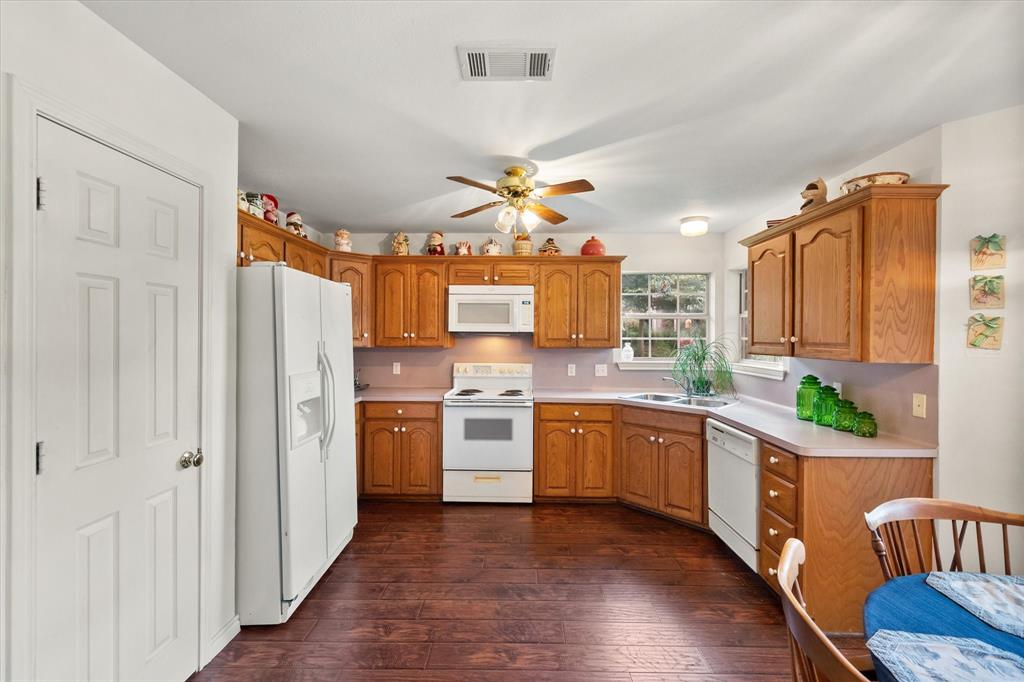 280 Shadow Oaks Drive Property Photo 12