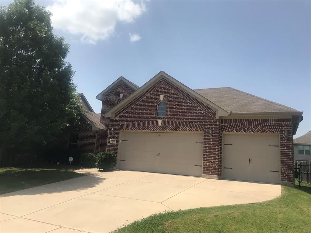 1405 Nightingale Drive Property Photo 2