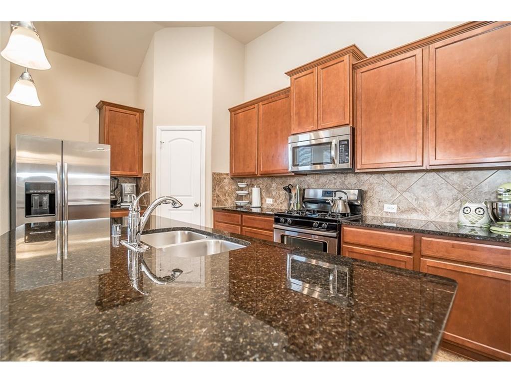 1405 Nightingale Drive Property Photo 15