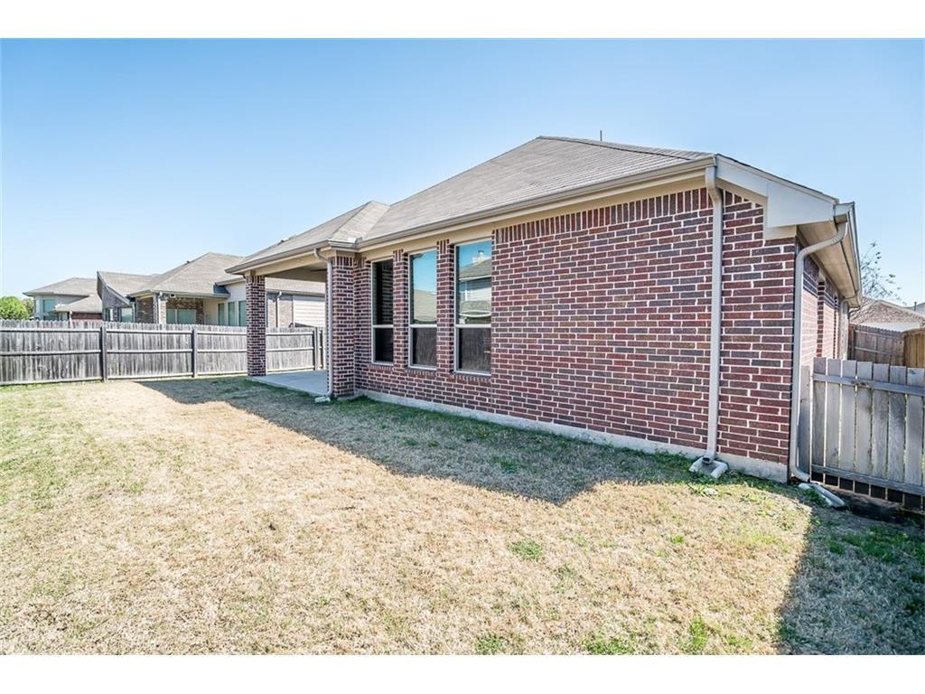 1405 Nightingale Drive Property Photo 19