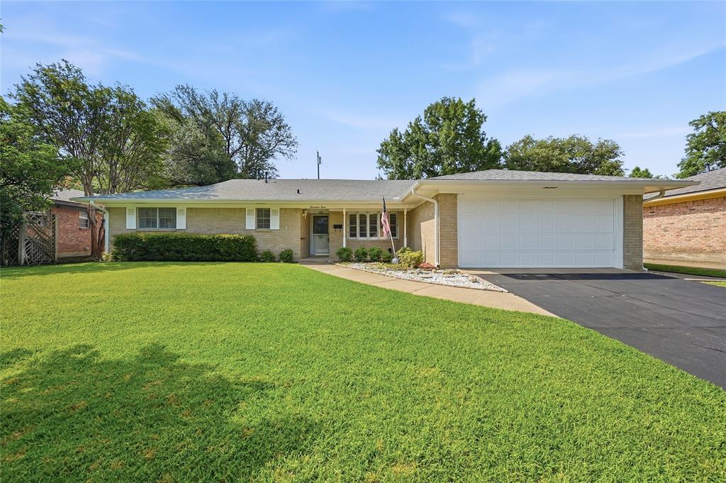1712 Oakhill Drive Property Photo 1