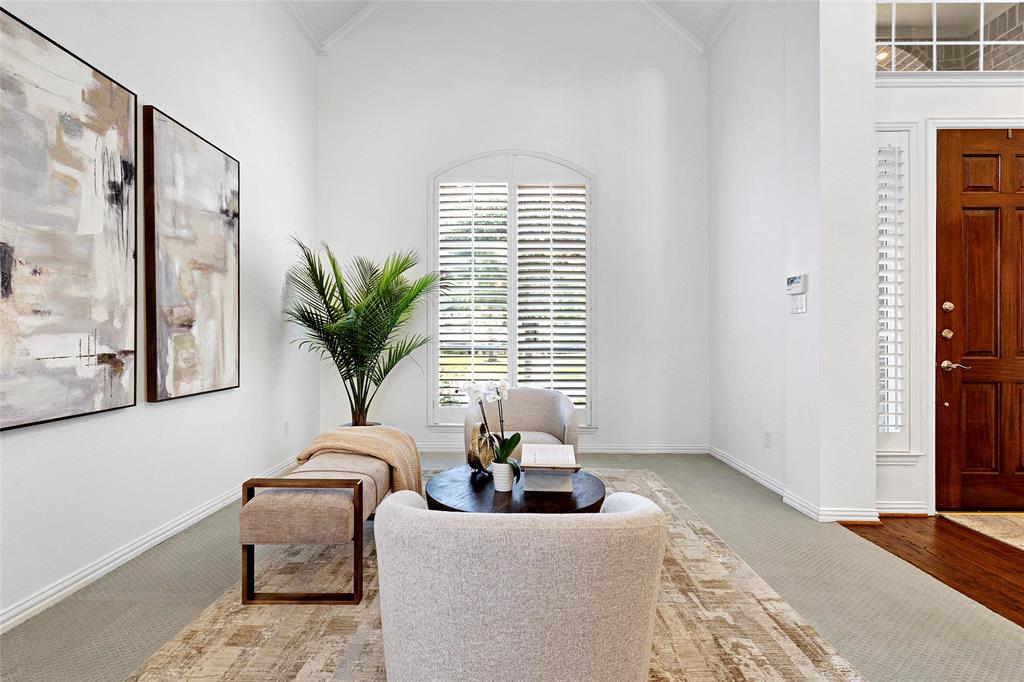 2505 Sir Tristram Property Photo 11