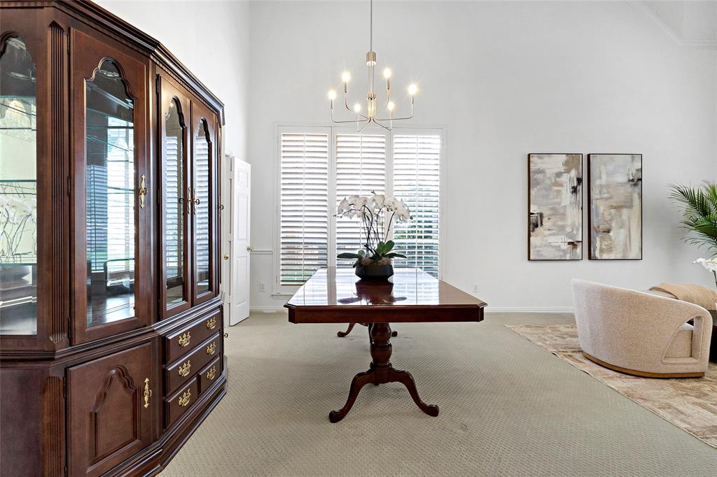 2505 Sir Tristram Property Photo 12