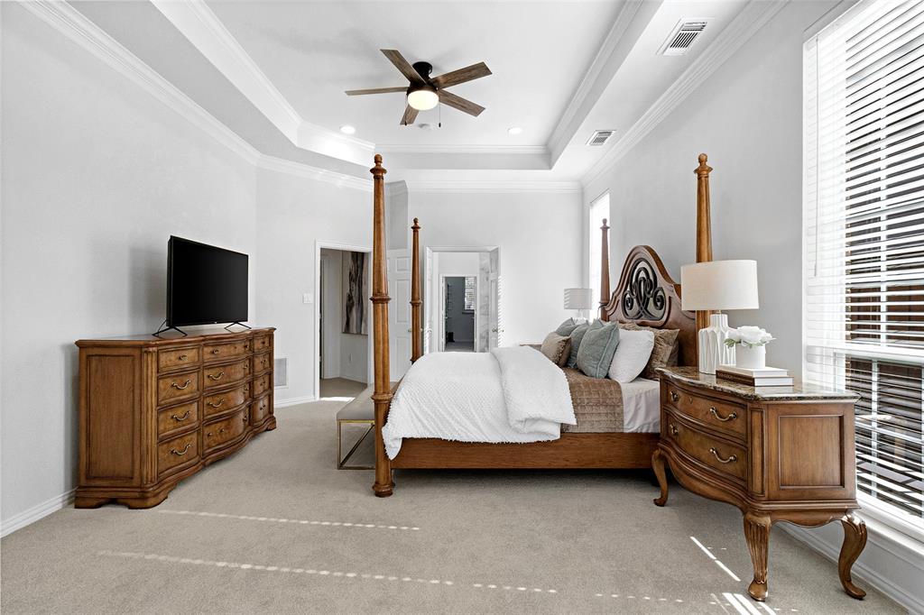 2505 Sir Tristram Property Photo 15