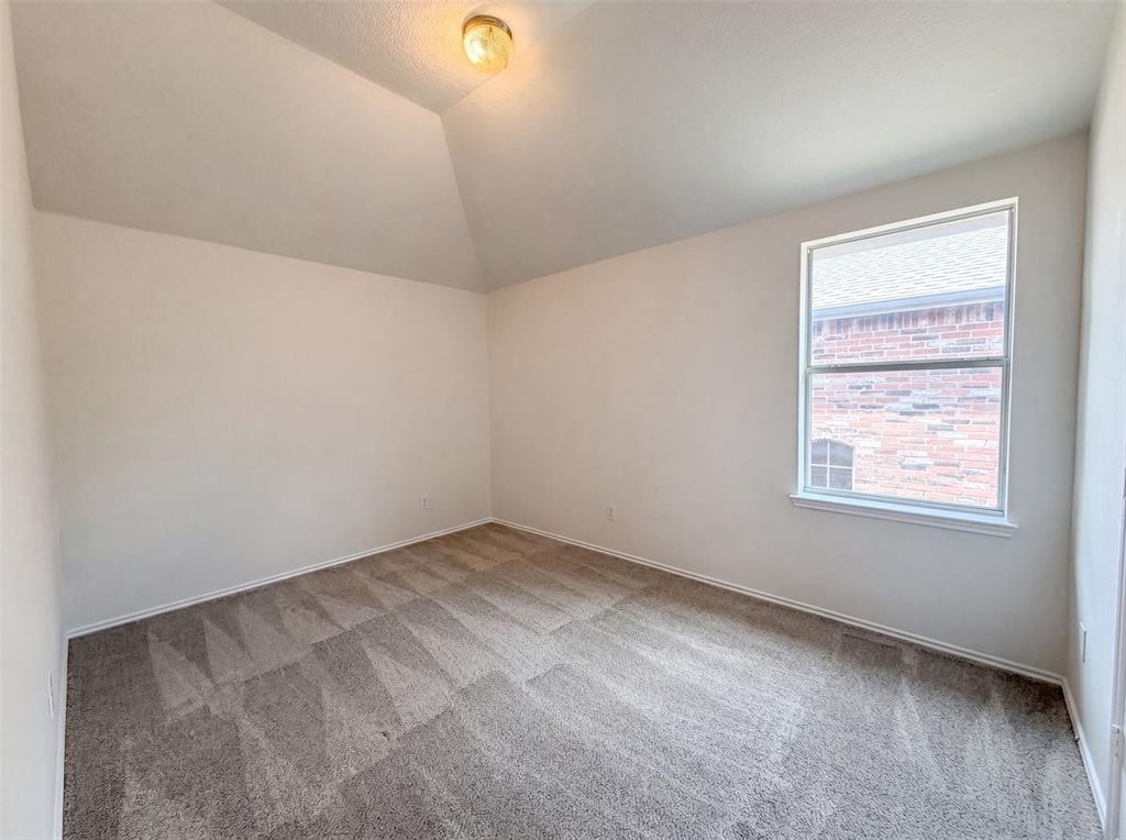 10212 Coolidge Drive Property Photo 4