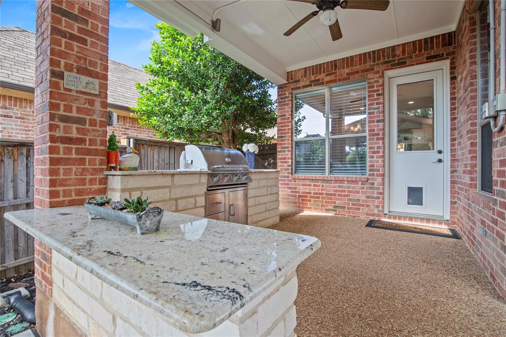 7009 Mossycup Lane Property Photo 2