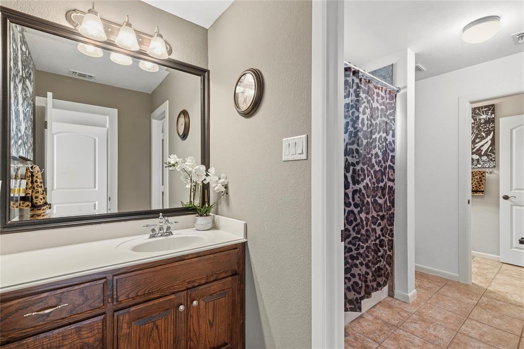 7009 Mossycup Lane Property Photo 35