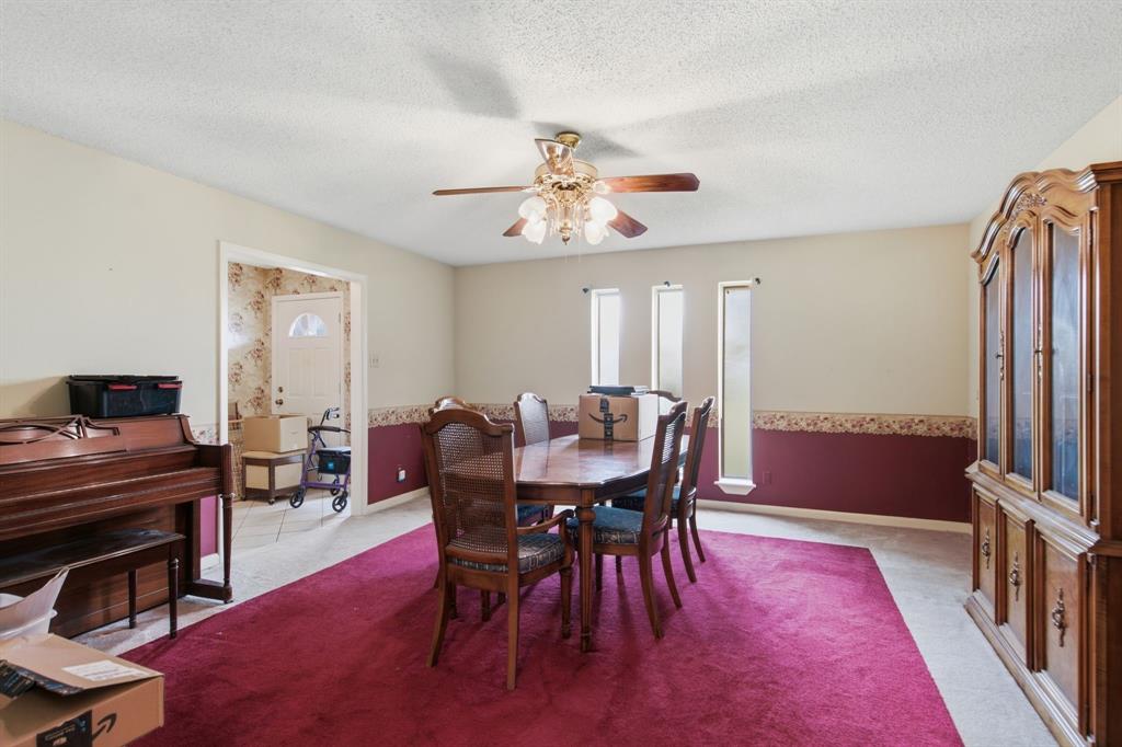 4574 N State Highway 121 Property Photo 5