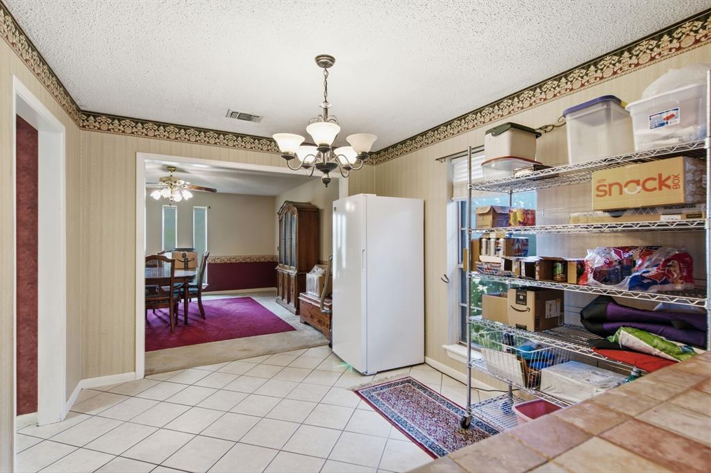 4574 N State Highway 121 Property Photo 11