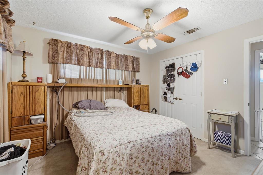 4574 N State Highway 121 Property Photo 19