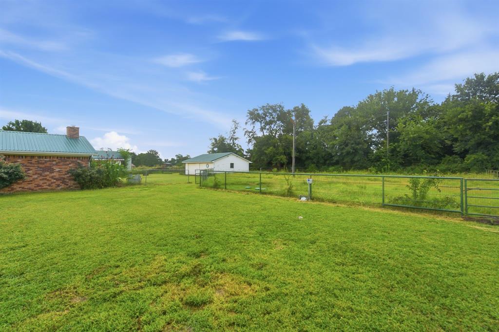 4574 N State Highway 121 Property Photo 29