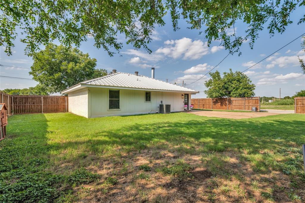 616 E Avenue Property Photo 21