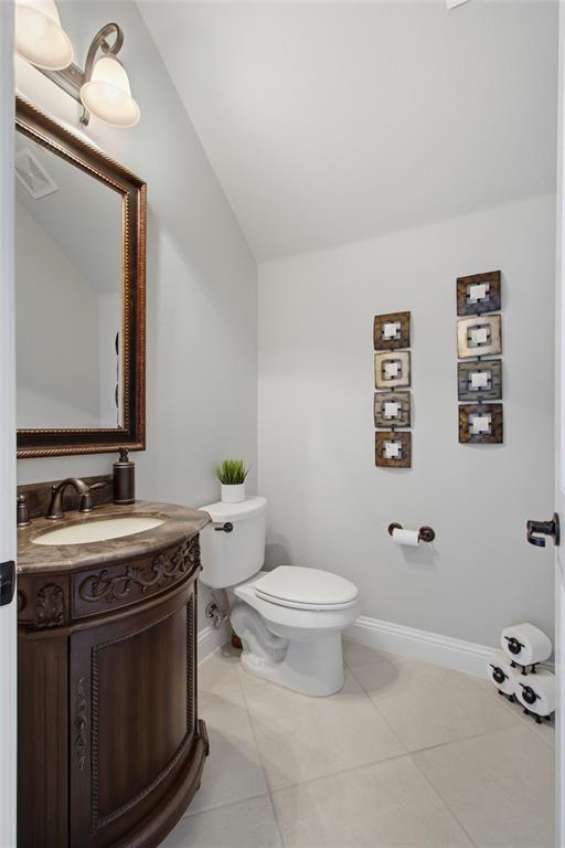 1332 Hudson Lane Property Photo 7