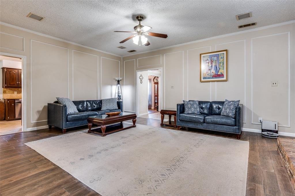 722 Corinthian Place Property Photo 3
