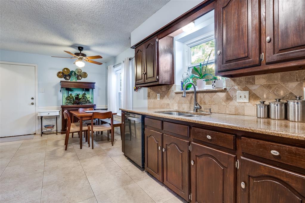 722 Corinthian Place Property Photo 8
