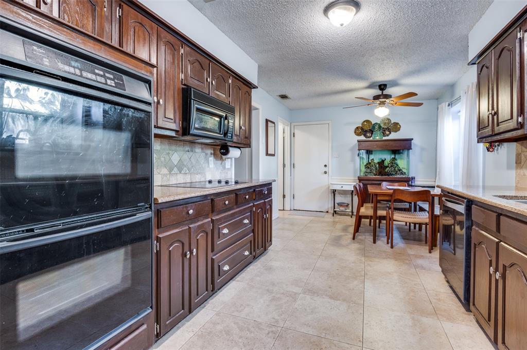 722 Corinthian Place Property Photo 9