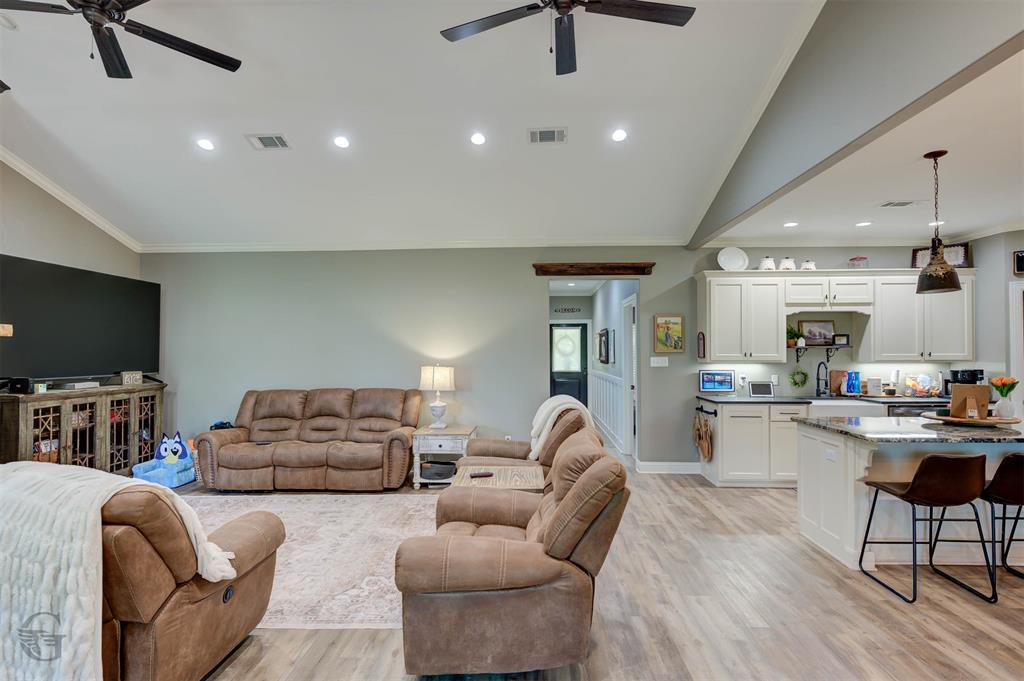 5102 Highway 2 Property Photo 4