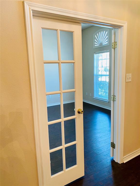 300 Rain Tree Drive Property Photo 2