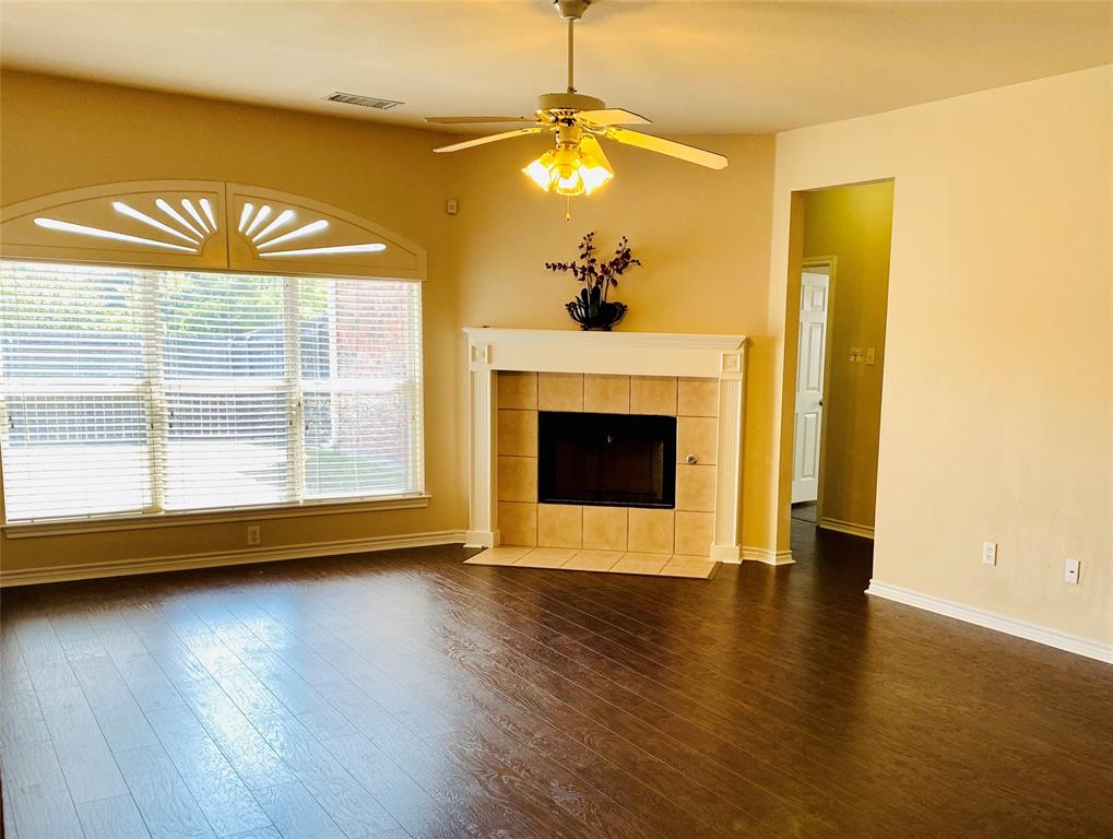 300 Rain Tree Drive Property Photo 4