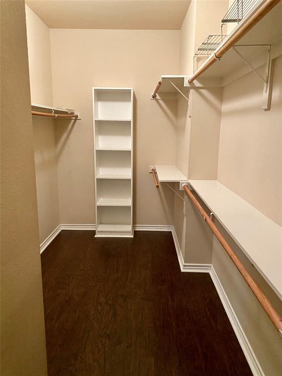 300 Rain Tree Drive Property Photo 8