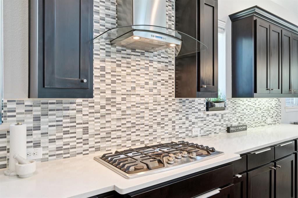 14025 Eleanor Avenue Property Photo 13