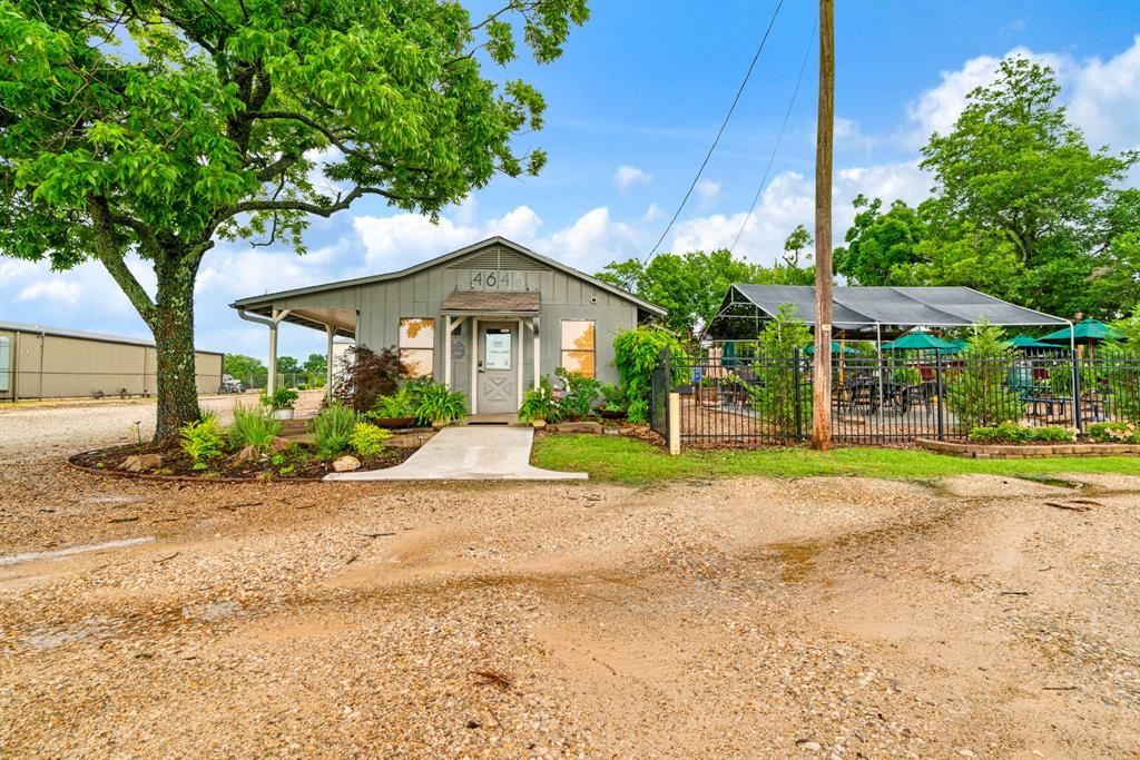 4645 Lamar Avenue Property Photo 2