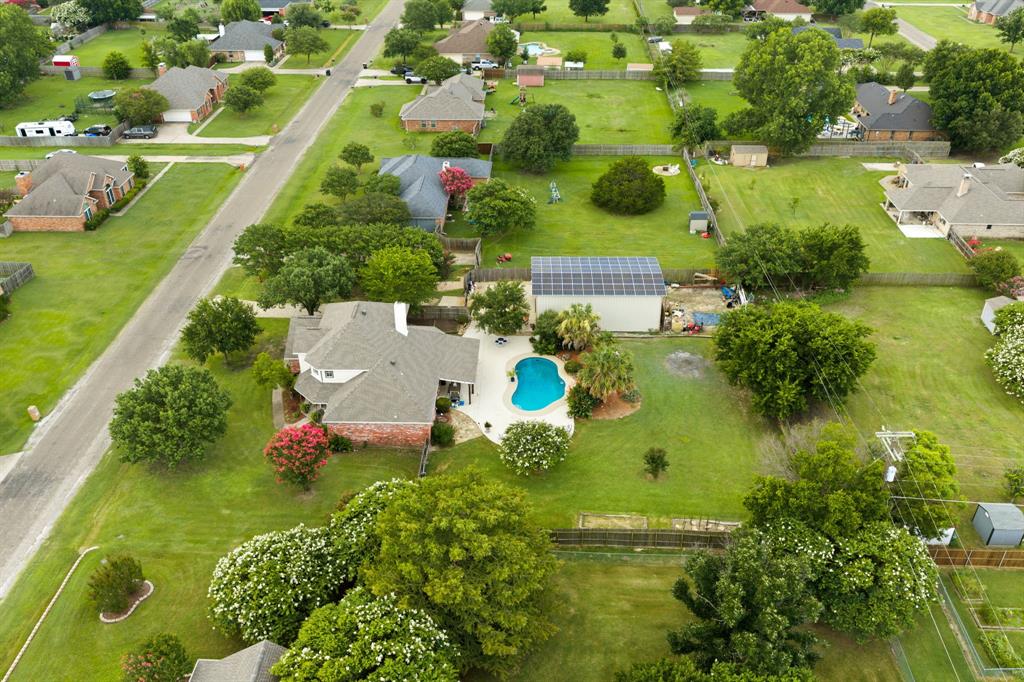 1110 Hampshire Drive Property Photo 13
