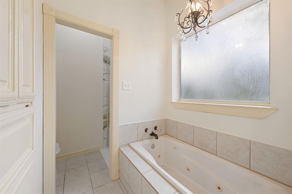 1110 Hampshire Drive Property Photo 29