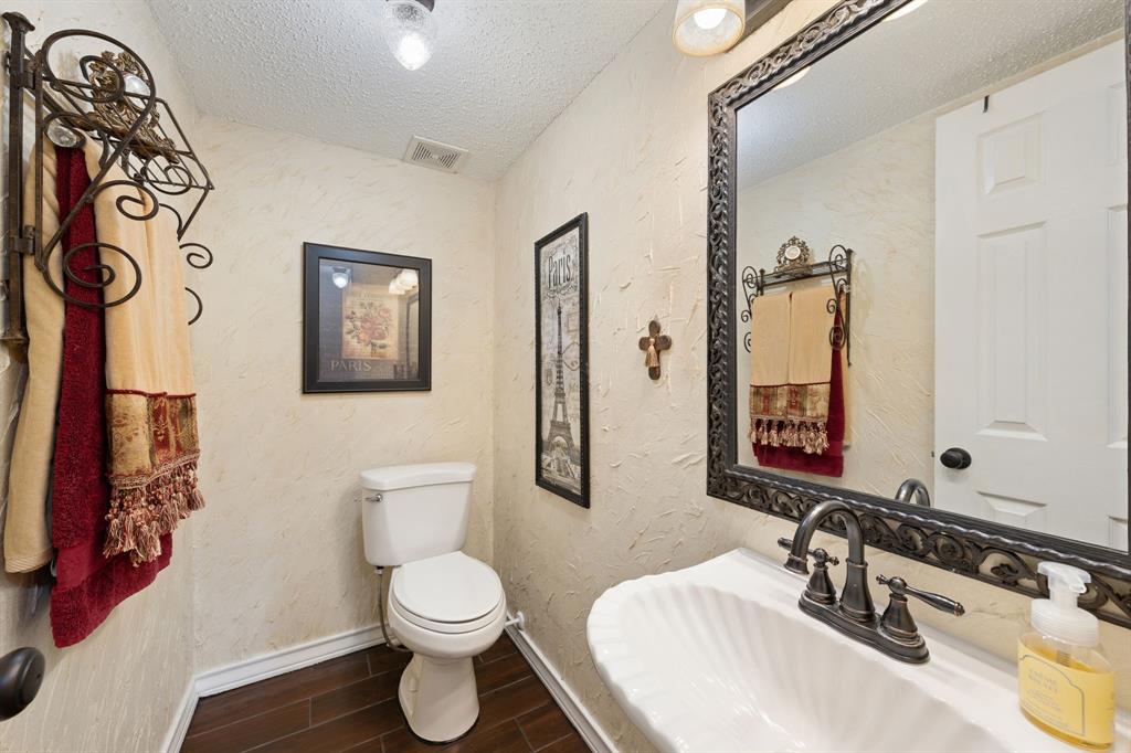 1110 Hampshire Drive Property Photo 31