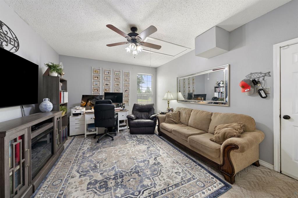 1110 Hampshire Drive Property Photo 33