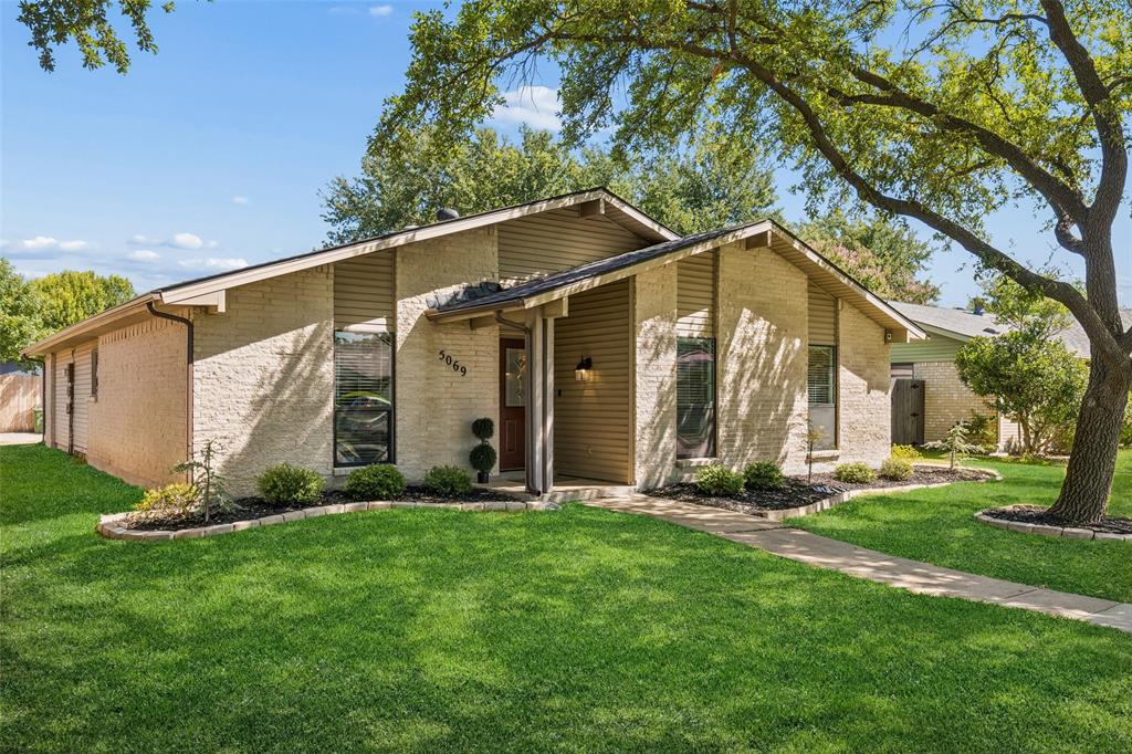 5069 Aztec Drive Property Photo 1