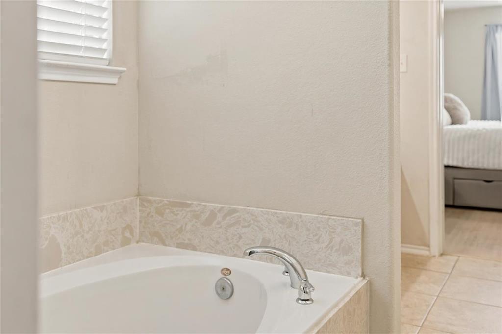 5611 Coventry Drive Property Photo 18