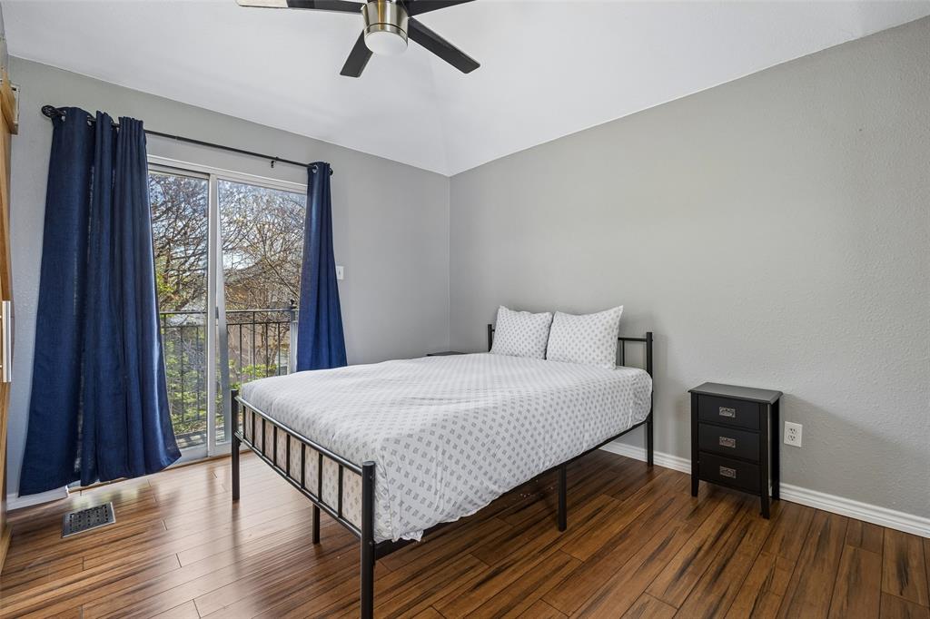 1802 N Prairie Avenue Property Photo 12