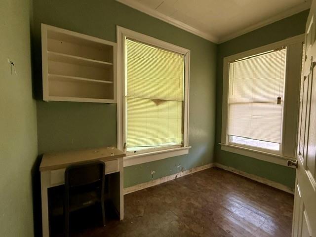 107 8th Street Property Photo 4
