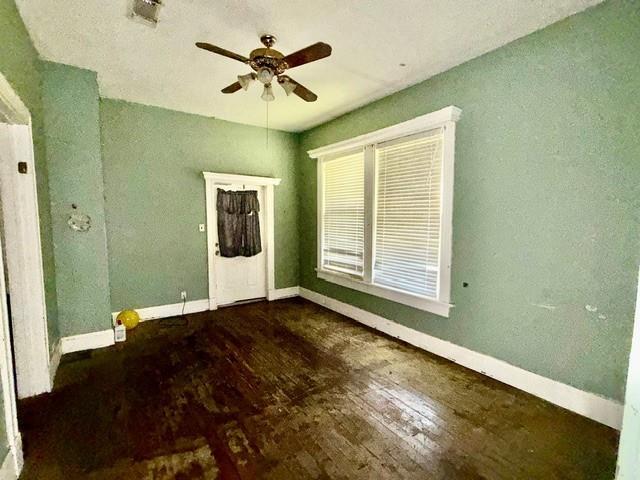 107 8th Street Property Photo 10