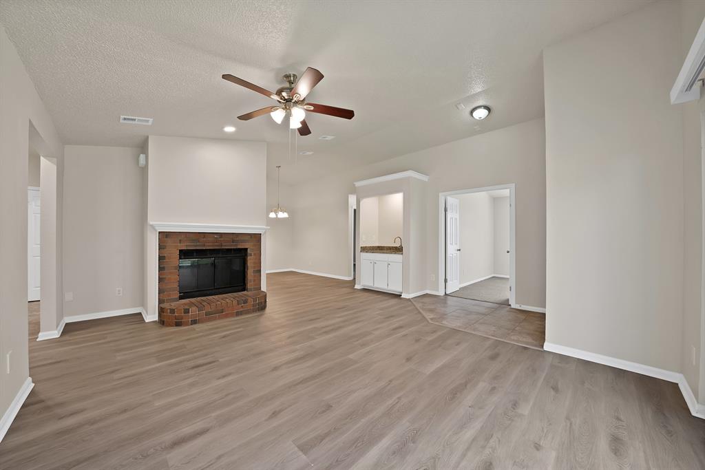 4213 Phoenix Drive Property Photo 14