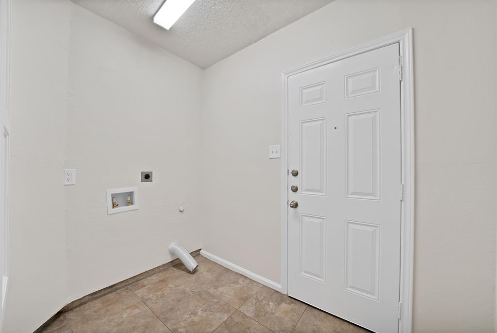 4213 Phoenix Drive Property Photo 25