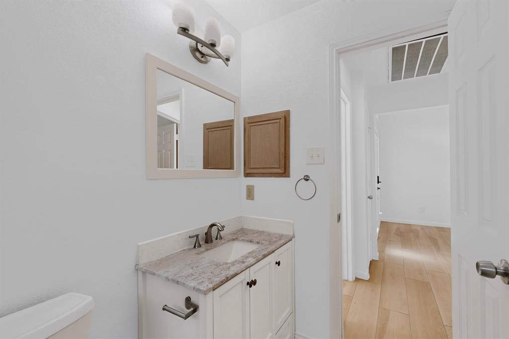 5203 Alta Vista Lane Property Photo 26