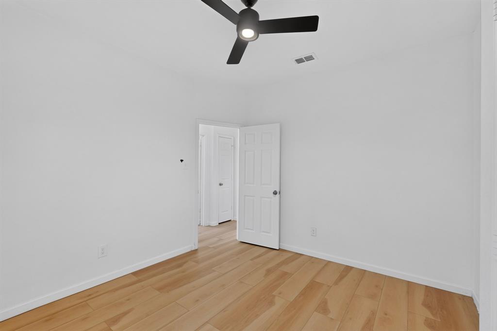 5203 Alta Vista Lane Property Photo 28