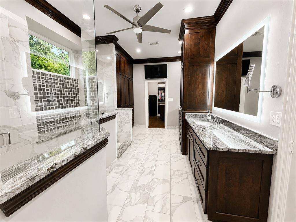 1606 Sam Rayburn Highway Property Photo 22