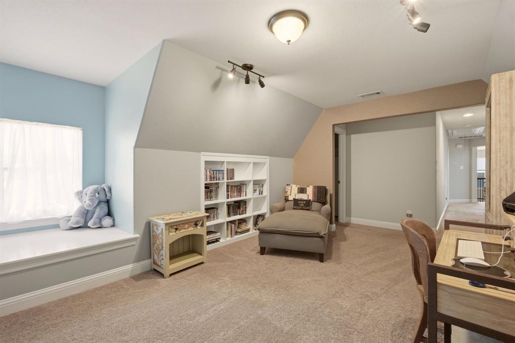 182 Springbrook Drive Property Photo 30