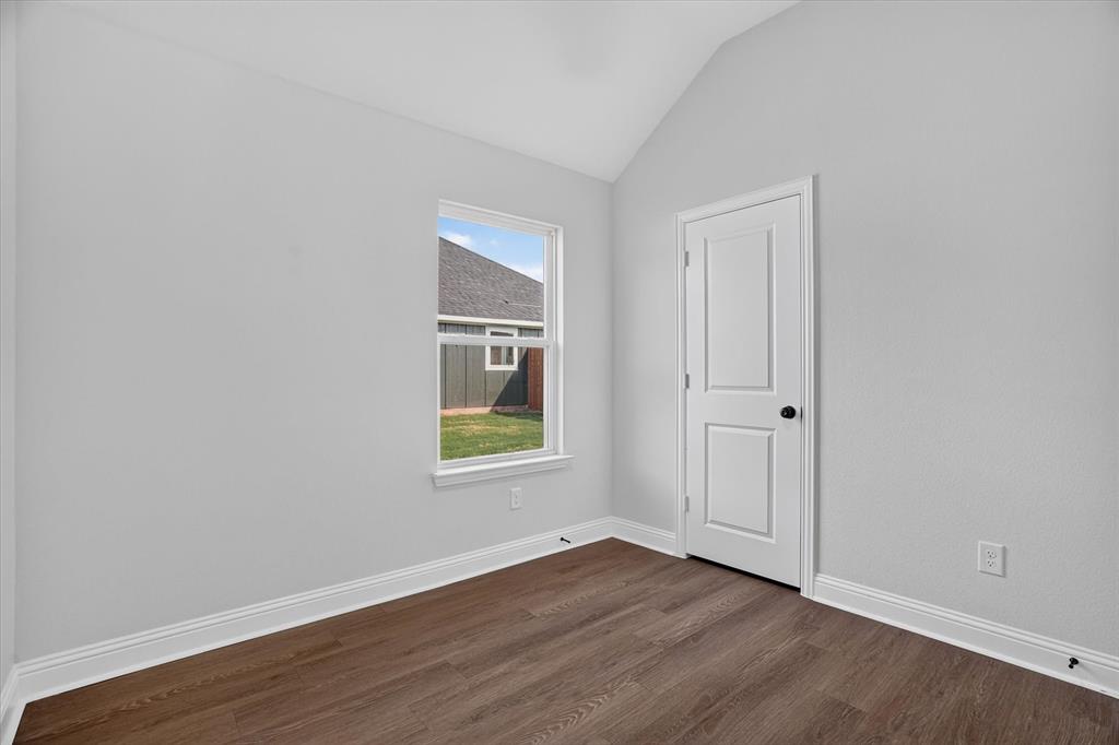 452 Peace Lily Way Property Photo 24