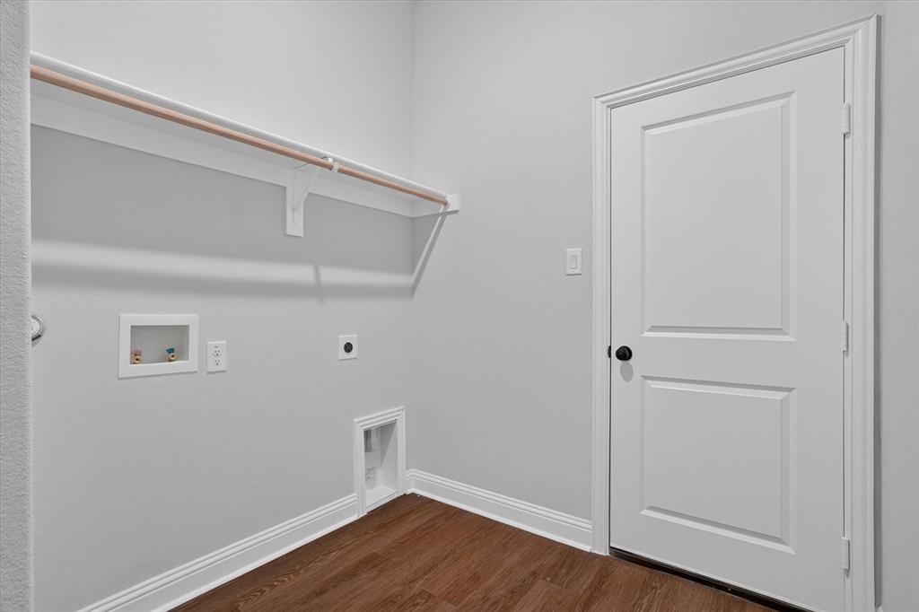 452 Peace Lily Way Property Photo 28