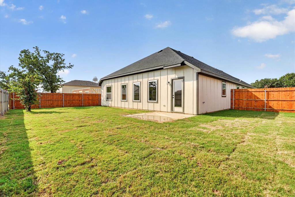 452 Peace Lily Way Property Photo 29