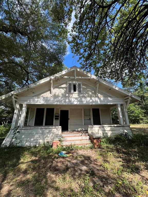 684 5th Street Property Photo 1